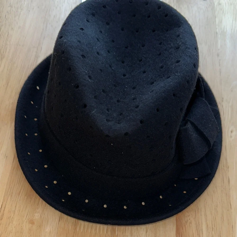 Midnight Velvet Black Party Hat